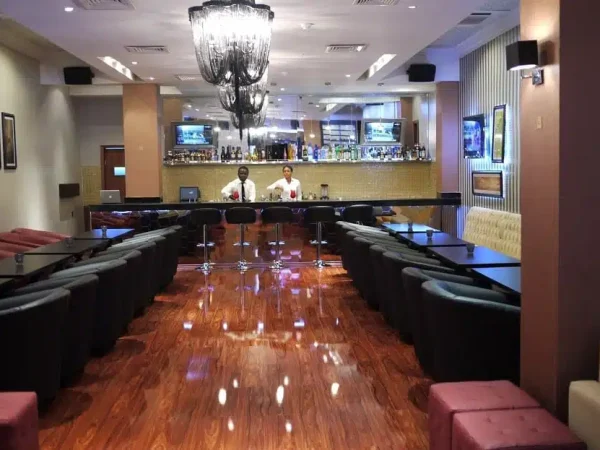 Ted-Co-Bar-4
